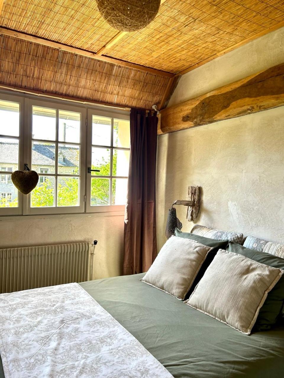 Chambres D'Hotes Manoir Du Chene Nonant Exteriör bild